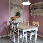 Pier 12 Apartment